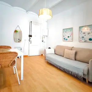 https://acogedor-apartamento-en-barcelona-forum-sant-adri.catalonia-hotels.com